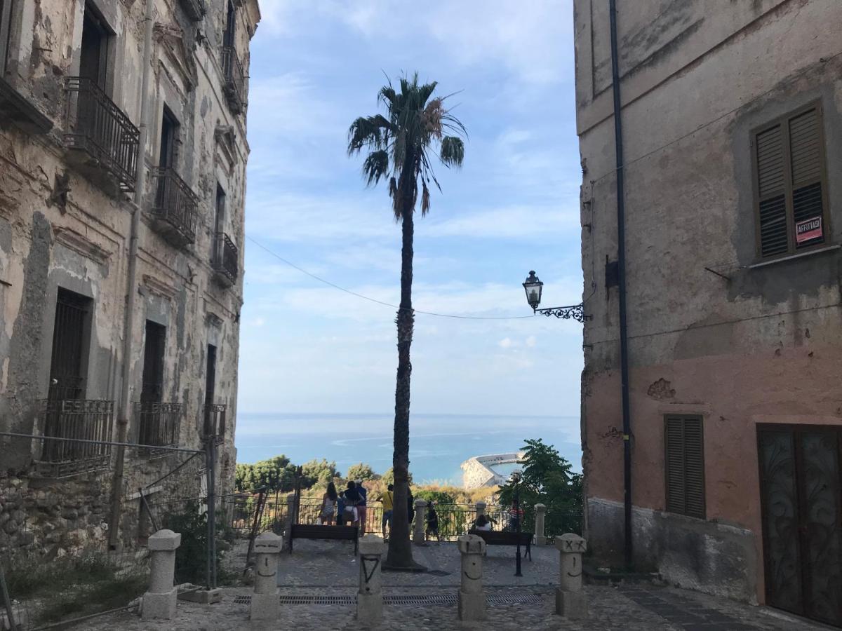 Chez Moi Tropea Centro Acomodação com café da manhã Exterior foto